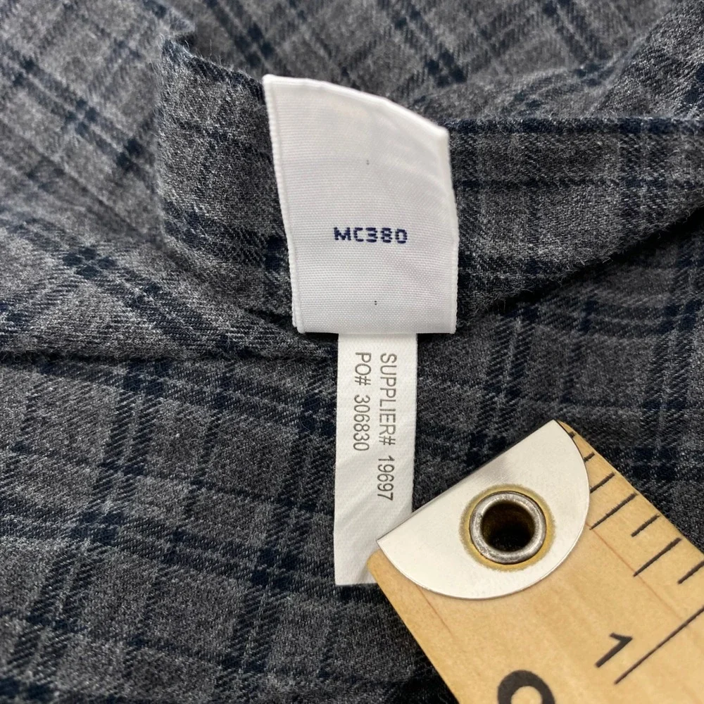 Ralph Lauren Button Down Mens Medium Grey Plaid Classic Fit Cotton Flannel Shirt